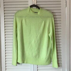 JCREW Size S Rollneck Sweater in Supersoft Yarn green yellow